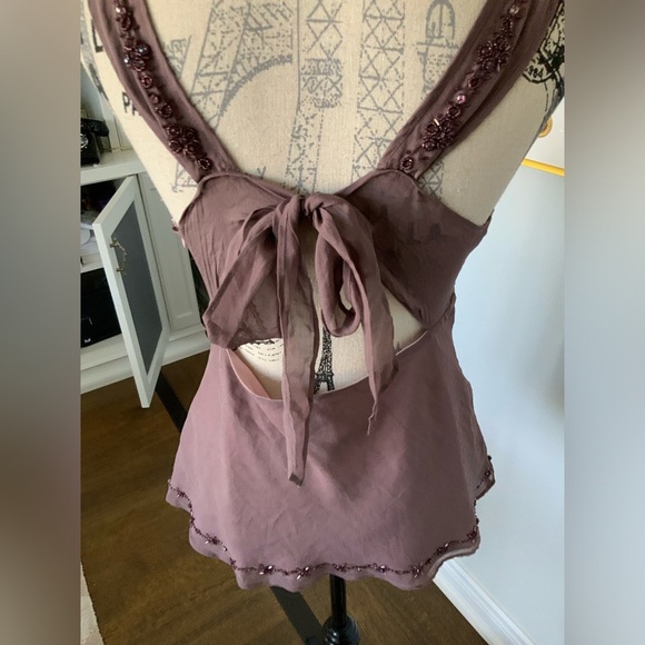 TED BAKER Silk Purple Mauve Beaded V-Neck Tie Back Sleeveless Blouse SZ Small - Picture 10 of 16